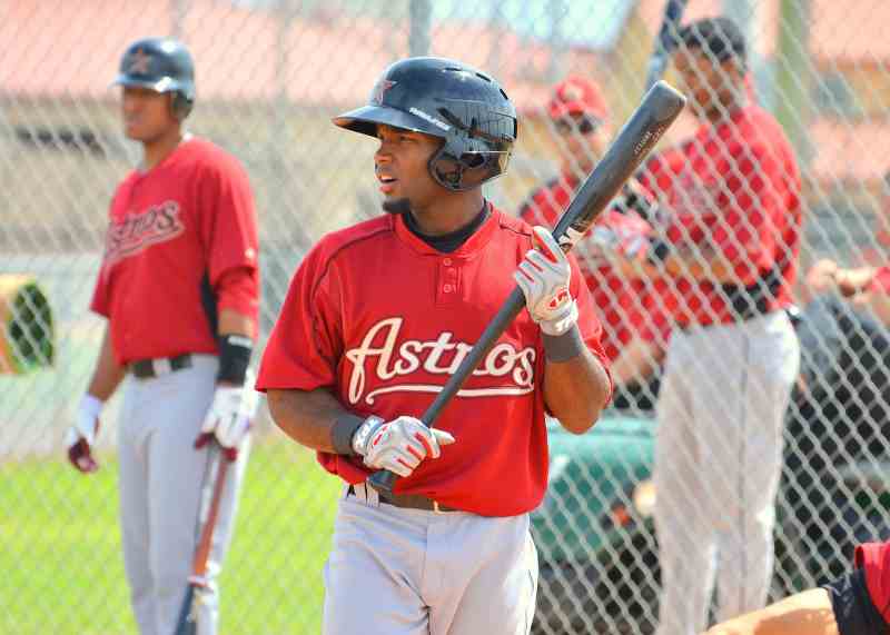 Ruben Sosa, OF, Houston Astros, Stepping In To Bat