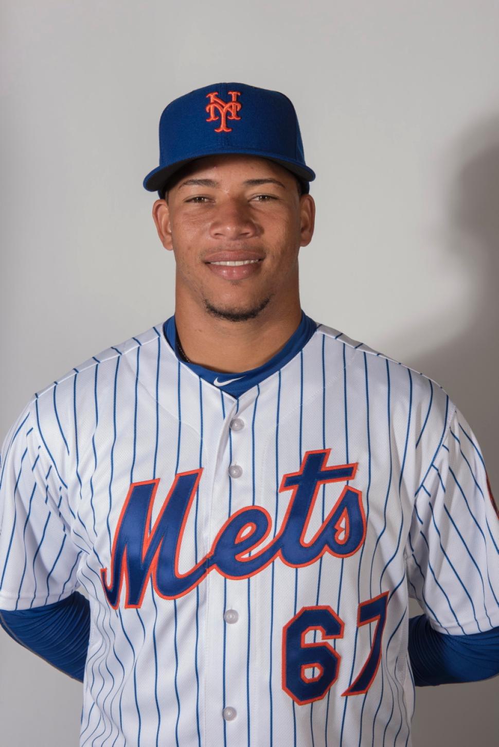 mets-2015-spring-portraits-hansel-robles