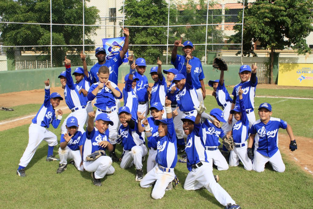 Equipos Almonte, Bonifacio y Fernández campeones Copa Navideña del