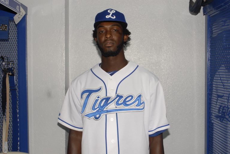 Luis Vásquez dice que la clave es la adaptación