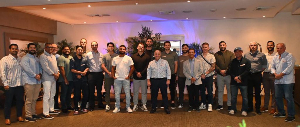 Licey celebra acostumbrada cena de acción de gracias