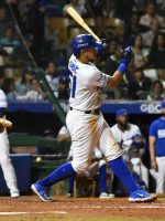 Sencillo de Adames deja en el terreno a Gigantes