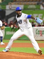De Los Santos, comprometido con el Licey en tramo decisivo