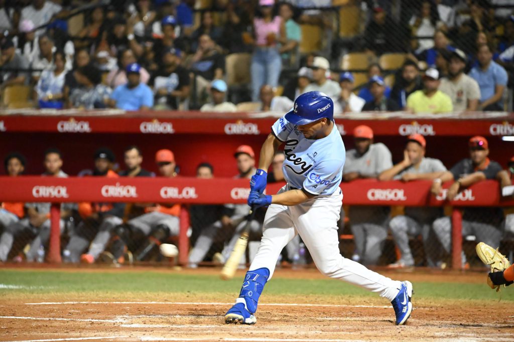 Licey cede ante Toros en duelo de pitcheo