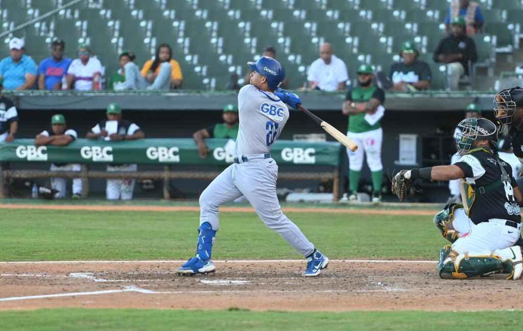 Licey cae en doble jornada ante Estrellas