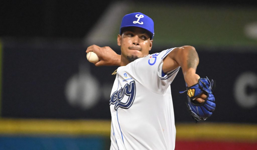 Abreu luce imponente en blanqueada del Licey sobre Gigantes Abreu luce imponente en blanqueada del Licey sobre Gigantes