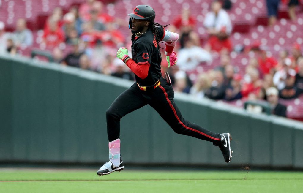 De La Cruz 2 hits en MLB, Feliz, Cuevas y Anderson Hrs en menores