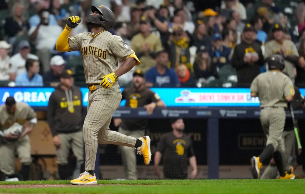 Andújar pega jonrón, Cruz dos dobles en MLB