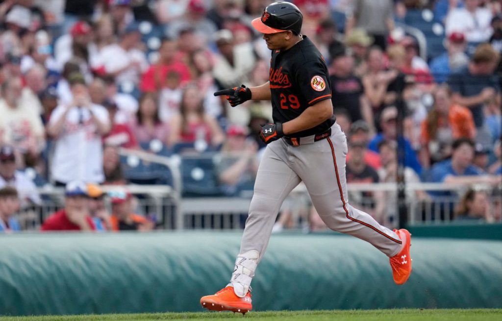 Basallo da sexto jonrón en MLB, Madé, dos en Doble A Basallo da sexto jonrón en MLB, Madé, dos en Doble A