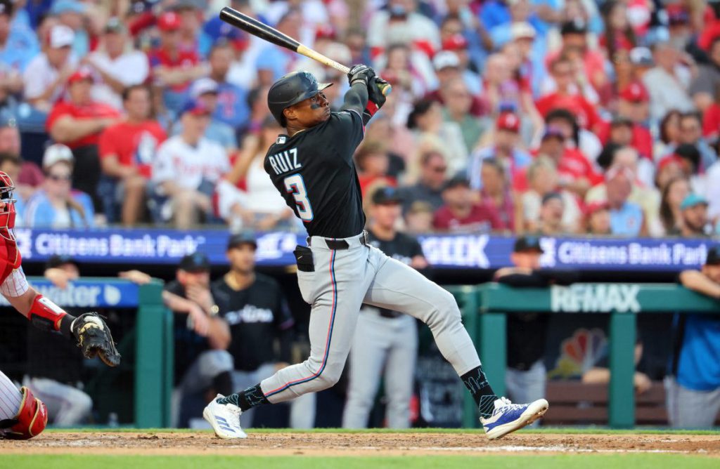 Ruiz batea cuarto cuadrangular en MLB Ruiz batea cuarto cuadrangular en MLB
