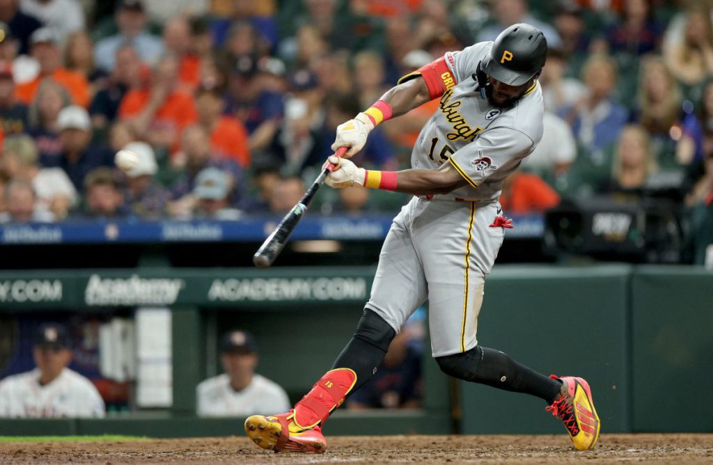 Oneil Cruz batea cuadrangular 14 en MLB