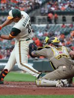 Basallo y Soto dan vuelacercas en MLB