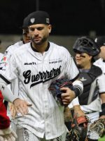 Barrera da 4 hits, Hernández, Rojas Jr. y Mauricio ligan vuelacercas