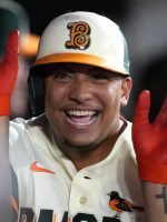Basallo y De La Cruz llegan a 15 jonrones en MLB