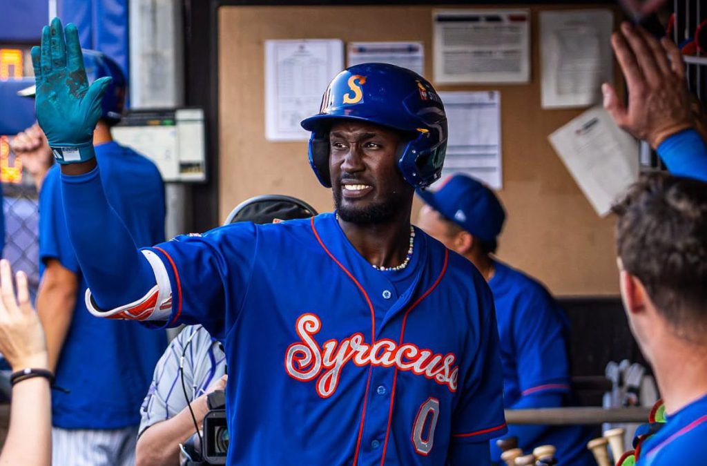 Ronny Mauricio batea de 4-4 con jonrón y cinco remolcadas en AAA Ronny Mauricio batea de 4-4 con jonrón y cinco remolcadas en AAA