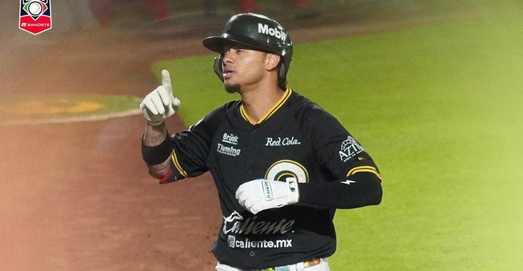 Sergio Alcántara, Mel Rojas Jr. y Maxwell Romero Jr. conectan vuelacercas Sergio Alcántara, Mel Rojas Jr. y Maxwell Romero Jr. conectan vuelacercas
