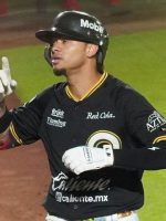 Sergio Alcántara, Mel Rojas Jr. y Maxwell Romero Jr. conectan vuelacercas