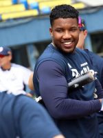Yunior Severino jonronea en una victoria en Corea del Sur
