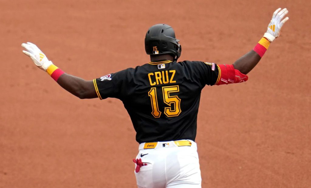 Cruz, Peguero y Romero Jr. dan vuelacercas en jornada dominical Cruz, Peguero y Romero Jr. dan vuelacercas en jornada dominical