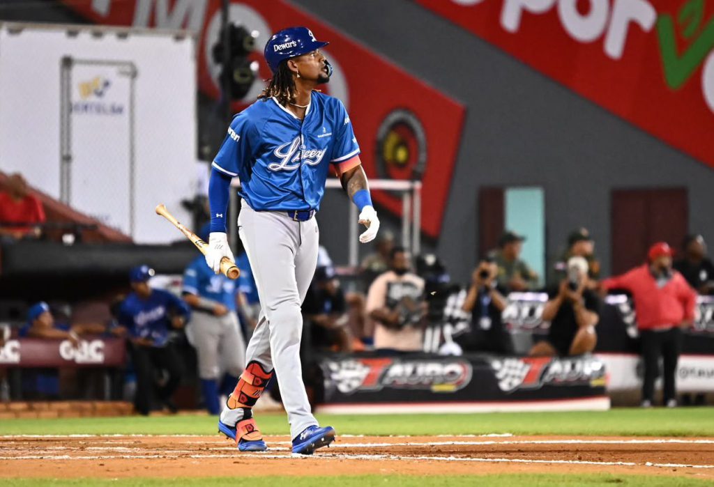 Alcántara y Hernández castigan Gigantes en paliza del Licey Alcántara y Hernández castigan Gigantes en paliza del Licey