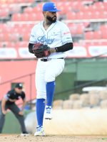 Licey cede ante Gigantes en Estadio Quisqueya